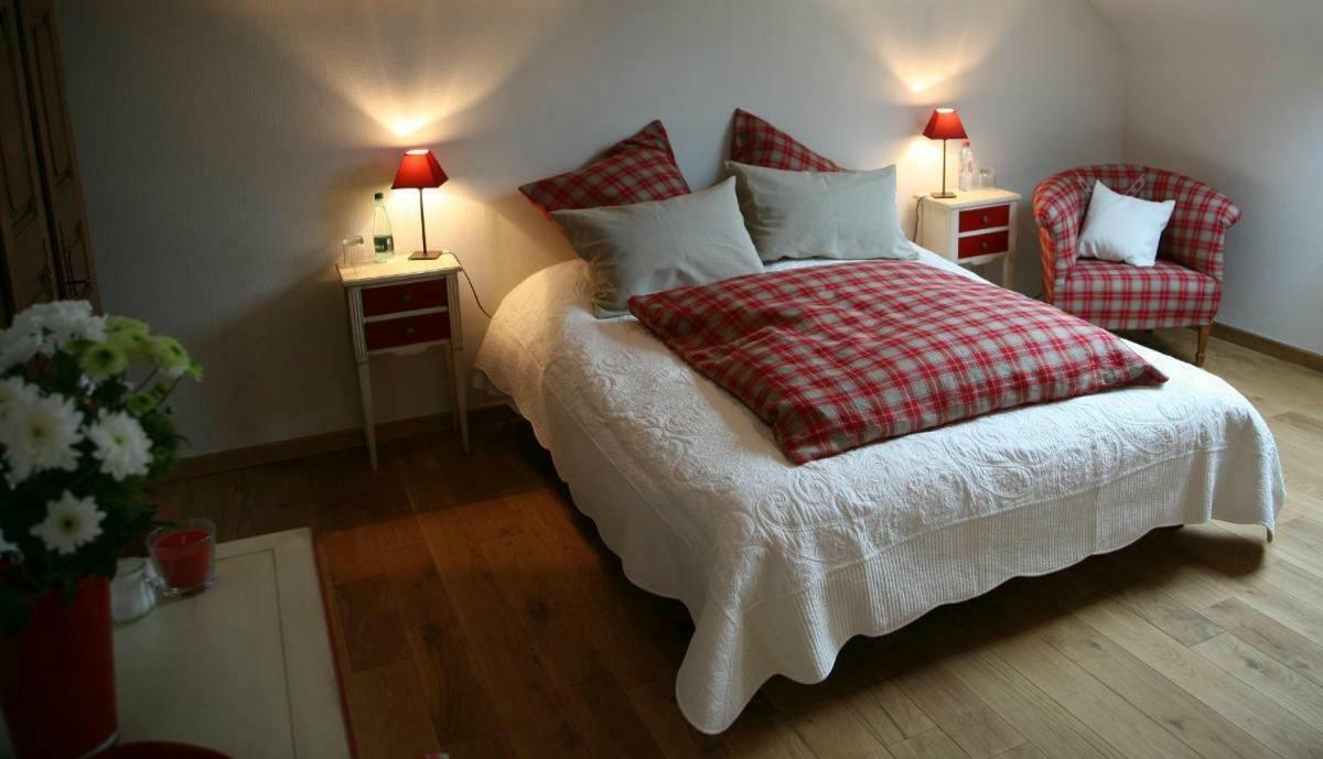 Les Chambres Du Beau Regard Villé Exteriör bild